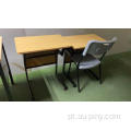 Mesa e cadeira do aprendiz
